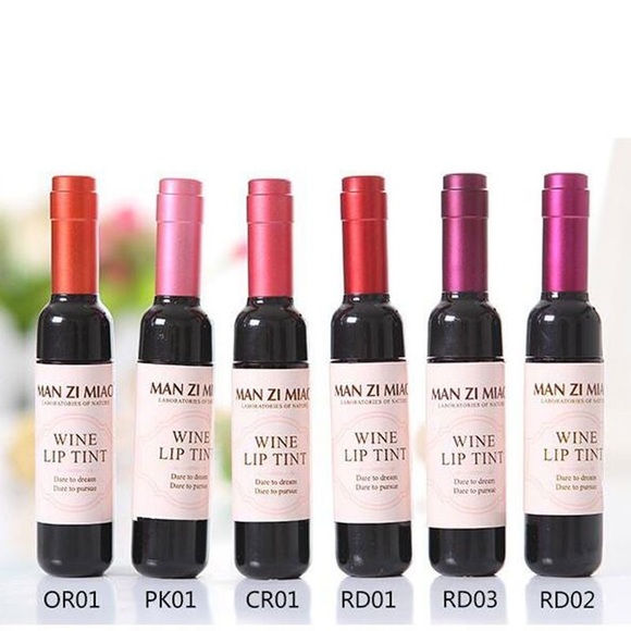 No alcohol, WINE WATERPROOF LIPSTICK KIT [PACK OF 6] - Picture 4 of 7